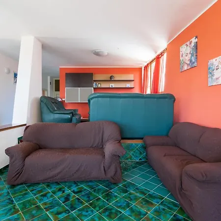 Villa Bes - Con Piscina Fontane Bianche