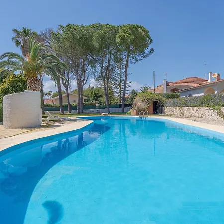 Bes - Con Piscina فيلة
