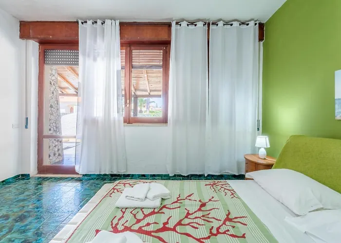 Bes - Con Piscina Fontane Bianche